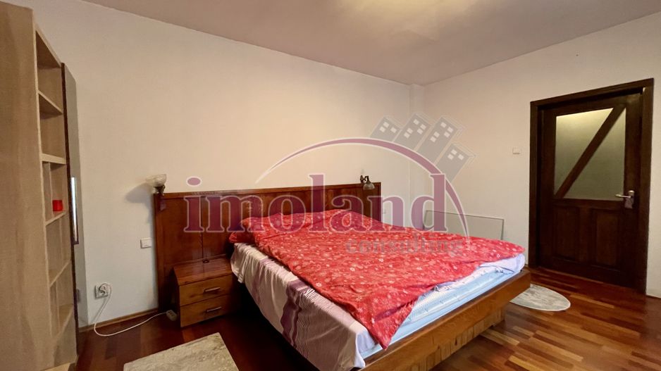 Casă parter 123 mp, complet renovată, curte generoasă, teren 400 mp - Giulesti - Poză 21