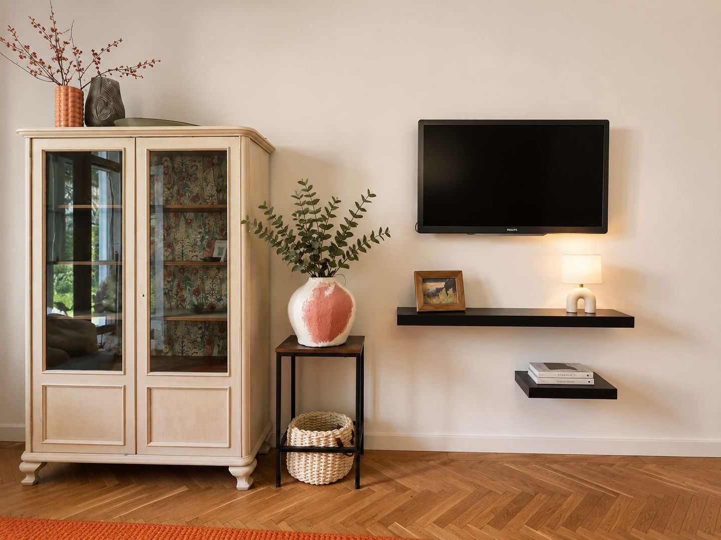 Apartament superb renovat | Str. Mozart | Etaj 1 | Centrală proprie | - Poză 2