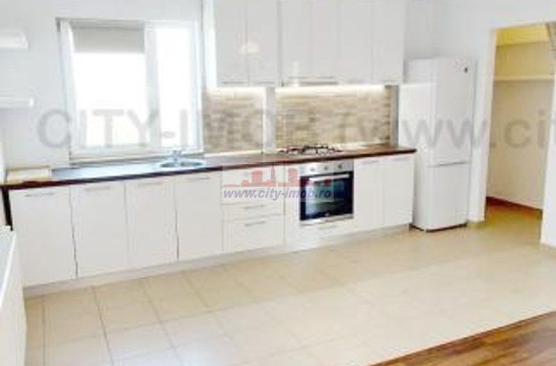 Vanzare  Apartament  trei  camere Baneasa cu terasa de 50 mp - Poză 15