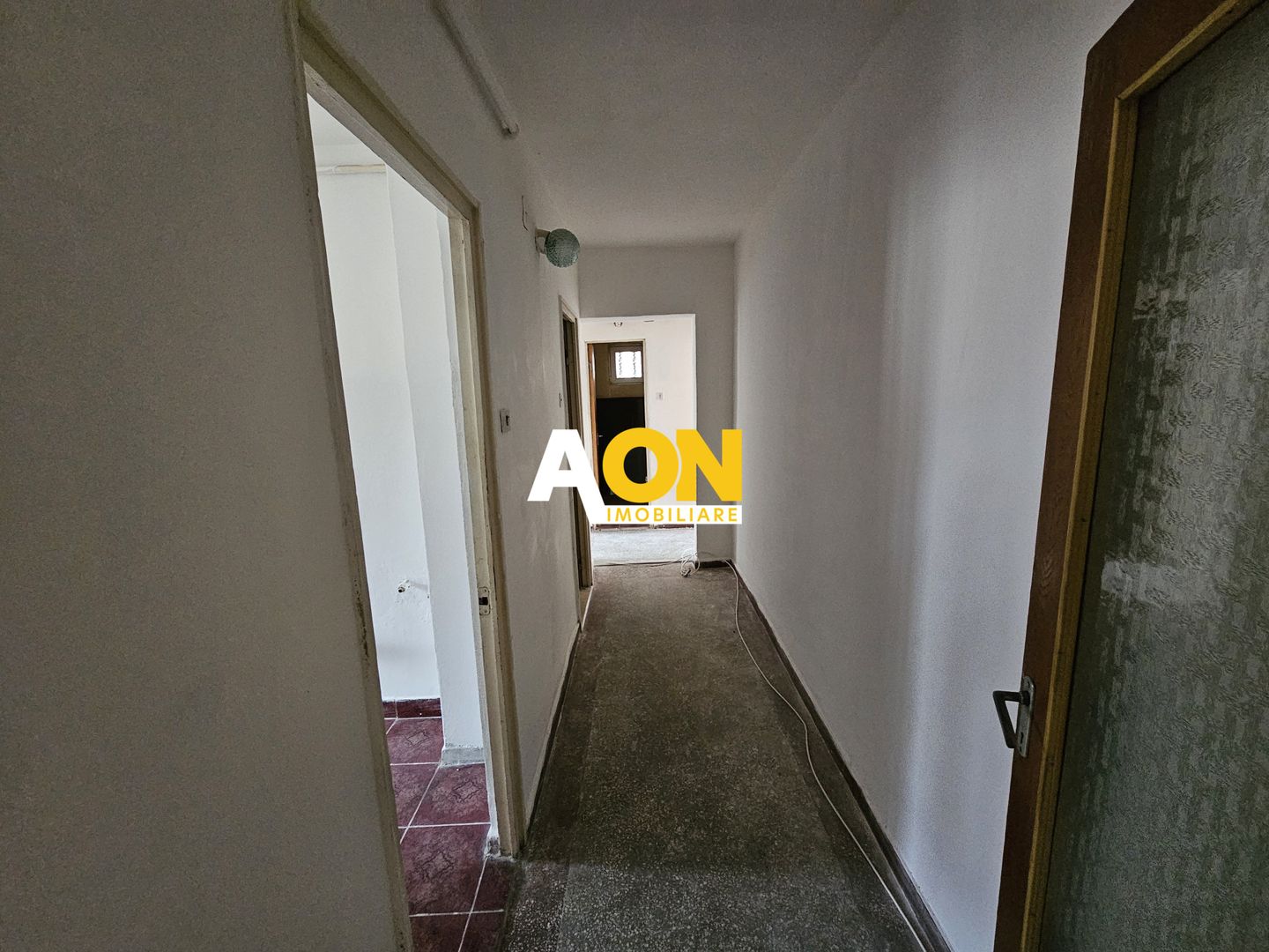 Apartament 3 camere, 78 mp utili, etaj 4 + pod + boxa 7 mp, Cetate - Poză 10
