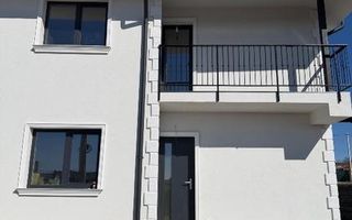 Duplex de vânzare, Miroslava, strada Stadionului, 4 camere, 165.000 EUR - Poză 5