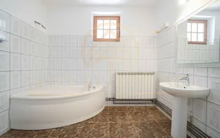Ultracentral - Ideal clinica, gradinita, birouri, afaceri premium! - Poză 15