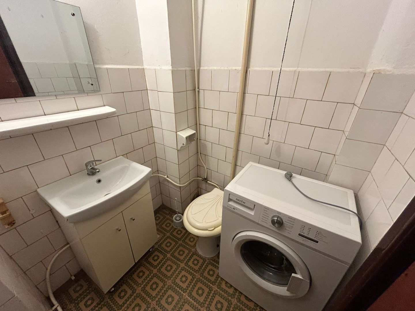 Apartament 3 camere, etaj 3 - zona Cetate - Poză 8