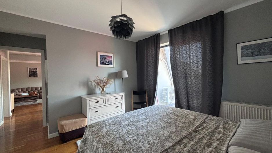 Vanzare  apartament 3 camere | Damaroaia | Băneasa - Poză 3