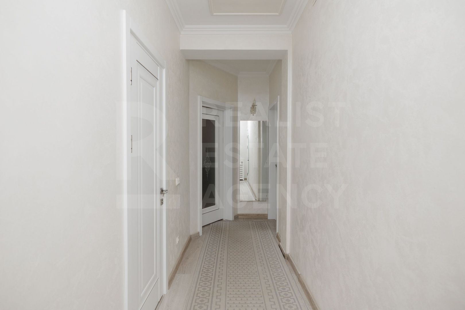 Vânzare,casă, 3 nivele, str. Nicolae Sulac , Codru - Poză 12