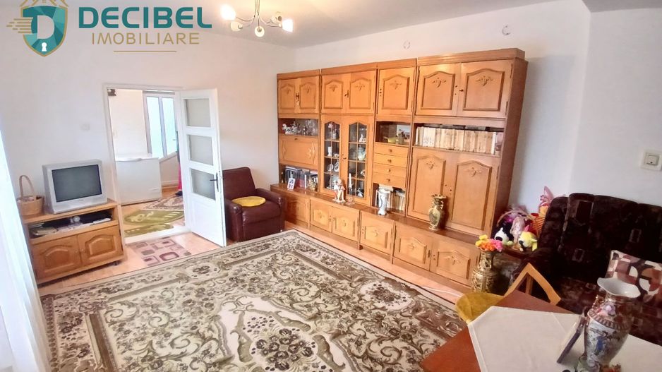 Casă cu mansardă și 4 camere în Cartierul CFR – Tecuci - Poză 10