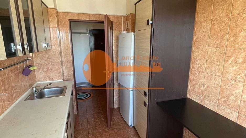 Apartament 2 camere – vedere liberă către Piața Victoriei - Poză 6