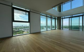 PENTHOUSE SPECTACULOS UpSite || 1.800.00+TVA || boxa si loc de parcare incluse - Poză 6