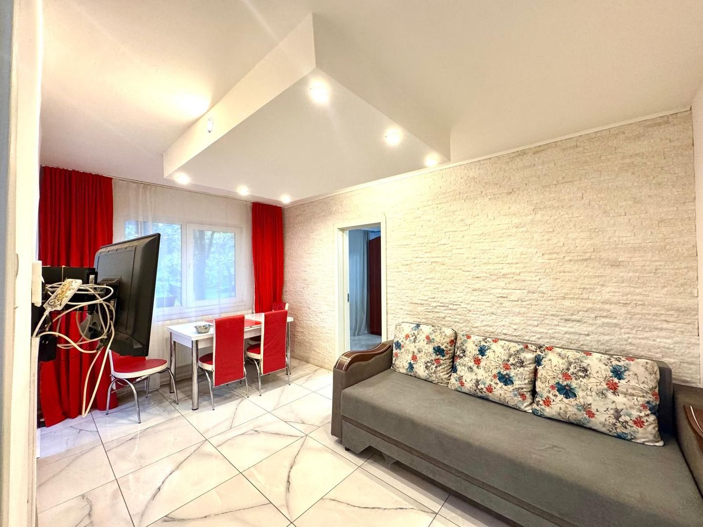 Oportunitate - Apartament 2 camere -  Gheorghe Lazar - Timisoara - Poză 1