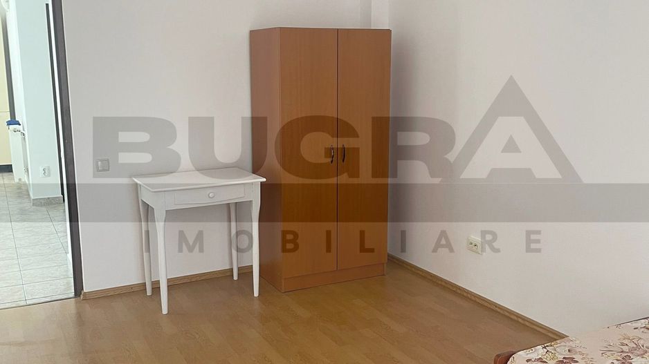 Apartament de 3 camere, 70mp, parcare, zona Negoiu - Poză 6