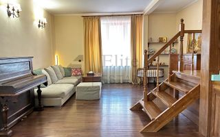 Casa ultracentrala - o oaza de liniste in inima orasului - Poză 5