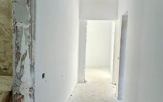 Vila cu etaj, 4 camere, încălzire pardoseală, în zona Breazu Pădurea Mârzești - Poză 5