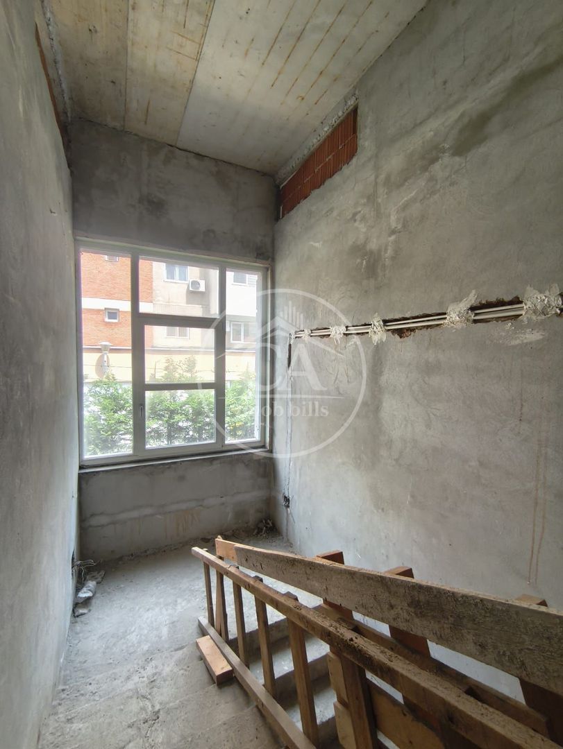 Spatiu comercial de inchiriat de tip S+P+E in zona Rogerius, Oradea - Poză 12
