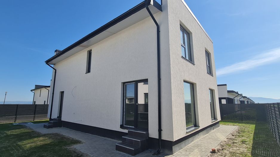 Casa individuala 4 camere 3 bai garaj Cartier Izvor Tarlungeni Brasov - Poză 13