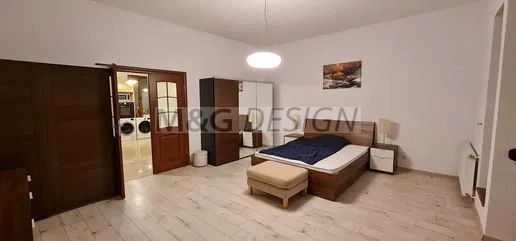 Apartament 3 camere zona Medicina - Poză 2