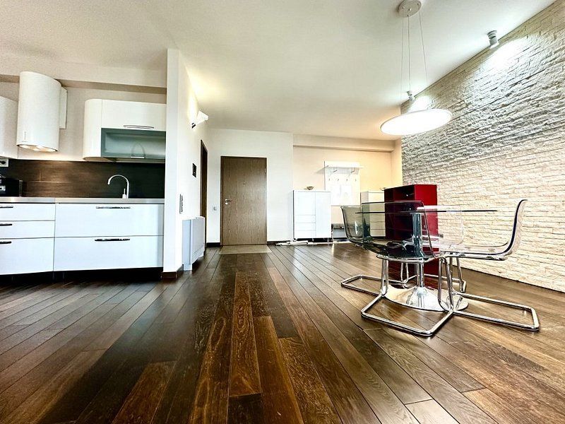 Suprafață generoasă, într-un imobil exclusivist, zona Bălcescu - Poză 23