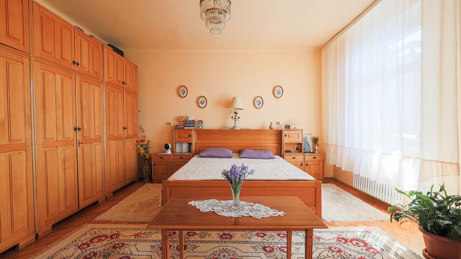 Apartament 2 camere pe Bulevardul Revolutiei - Poză 4