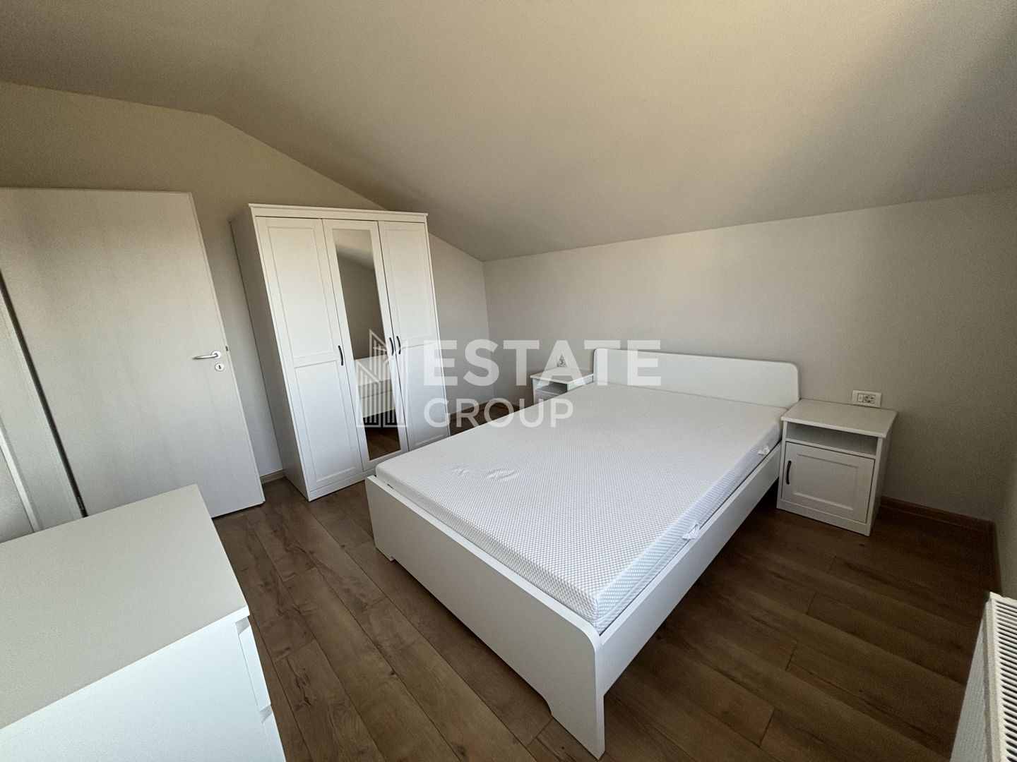 Duplex cu 4 camere in Mosnita Noua - Poză 5