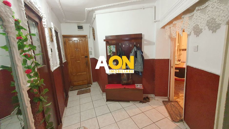 Apartament 4 camere, decomandat, Ampoi 2 - Poză 8
