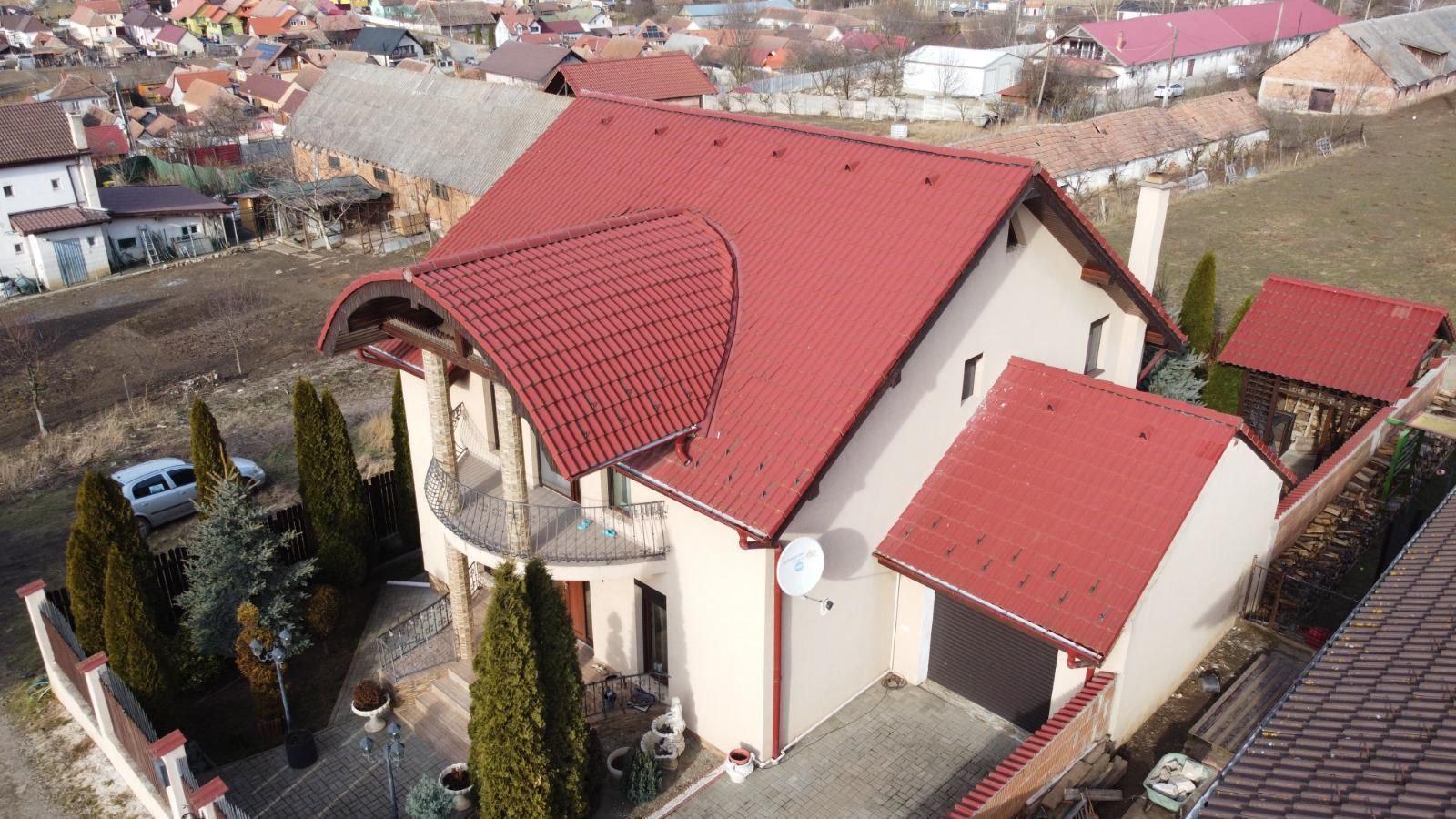 Casa moderna, individuala cu Garaj - Sura Mare - Poză 16
