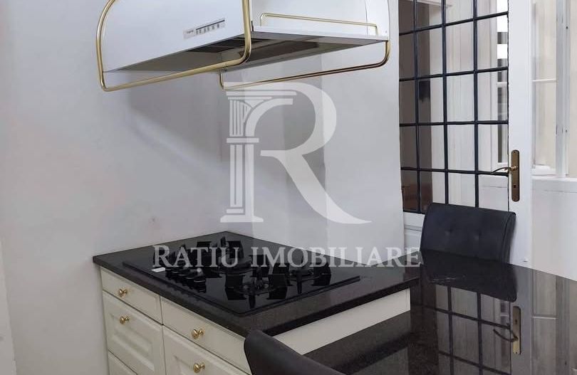 Apartament la casa 4 camere | Mihai Eminescu | Curte comuna | Oradea - Poză 3