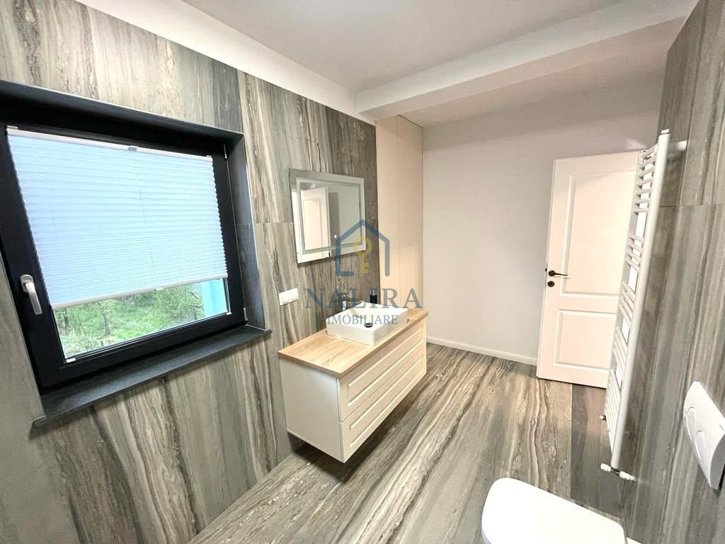De inchiriat - duplex modern zona Victoriei + 2 parcari disponibile - Poză 10