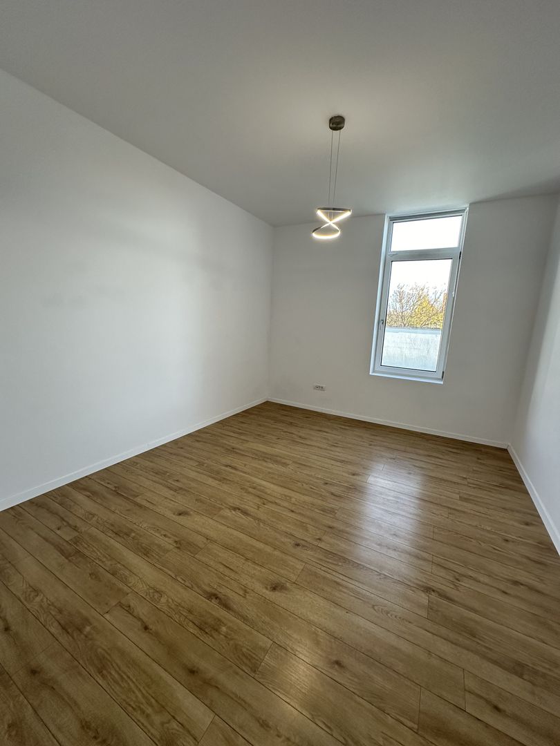 Casa individuala moderna in zona de Nord - Poză 21