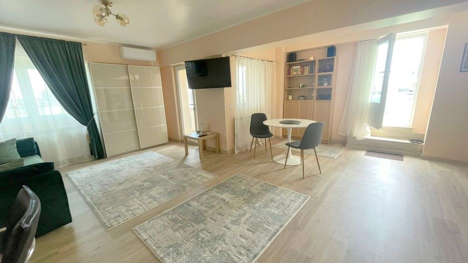 De inchiriat – Apartament cu o camera - Faleza Dunarii - Poză 2