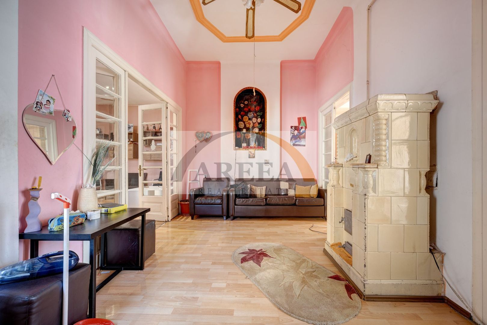 Proprietate in vila, etaj, partial renovat - Pasajul Unirii - 154 mp - Poză 5