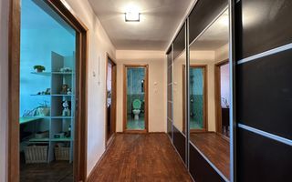 3 camere decomandate/balcon 12 mp/zona P-ta.Ion Mester - Poză 5