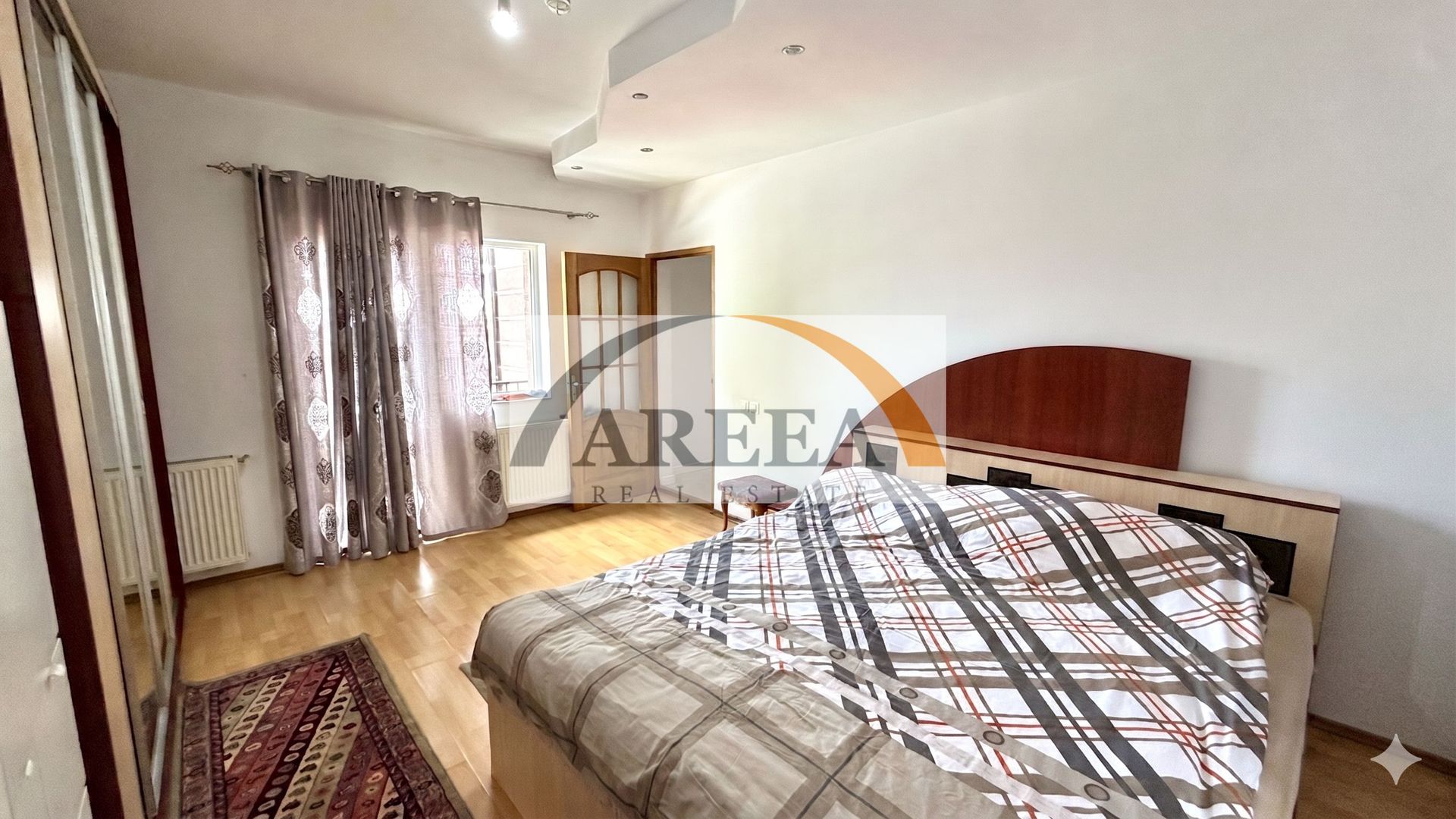 Vilă Premium la Aparatorii Patriei | 9 Camere | 450 mp | Potențial - Poză 12