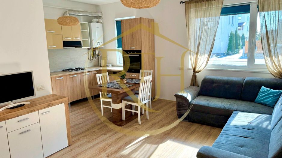 Oferim spre inchiriere, apartament cu 3 camere si curte proprie, Dumbravita - Poză 3