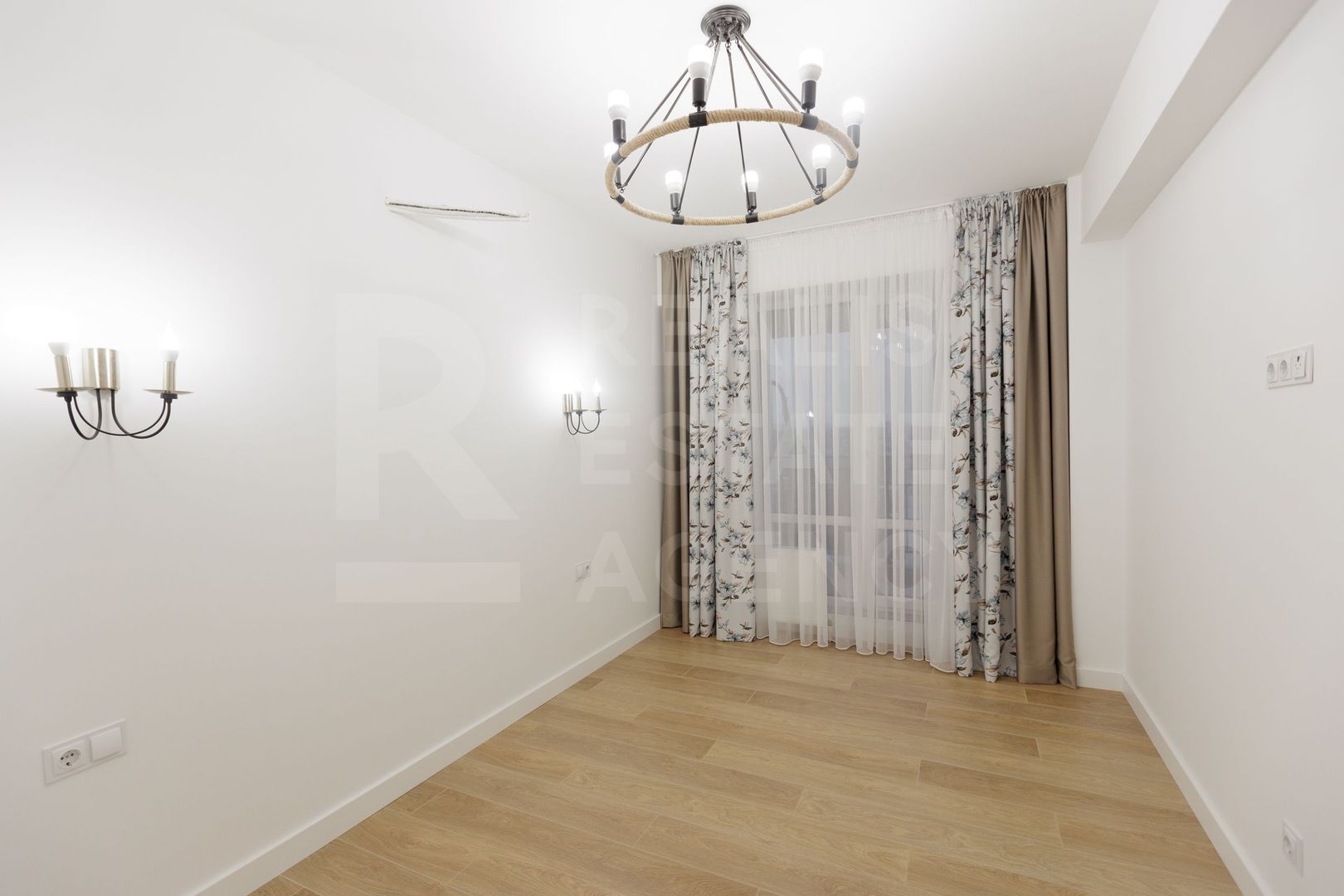 Vânzare, apartament, 2 camere, str. Calea Iesilor, sectorul Buiucani - Poză 6