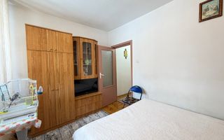 Oportunitate de investitie! Apartament cu 2 camere intr-o zona buna - Poză 8