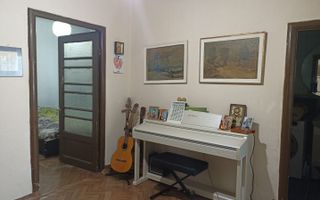 SOLD / VANDUT Casă / Vilă cu 4 camere de vânzare în zona Ultracentral - Poză 2