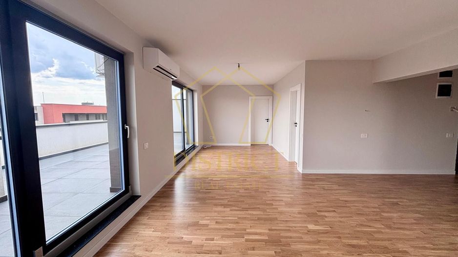 Penthouse deosebit cu 3 camere si terasa de 119mp | Torontalului - Poză 2