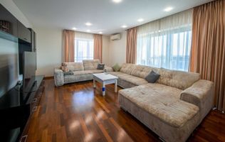 VANZARE 3 CAMERE DECOMANDAT -LOC DE PARCARE