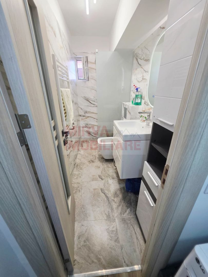 Garsoniera, mobilata si utilata, prima inchiriere, zona Sud - Poză 6