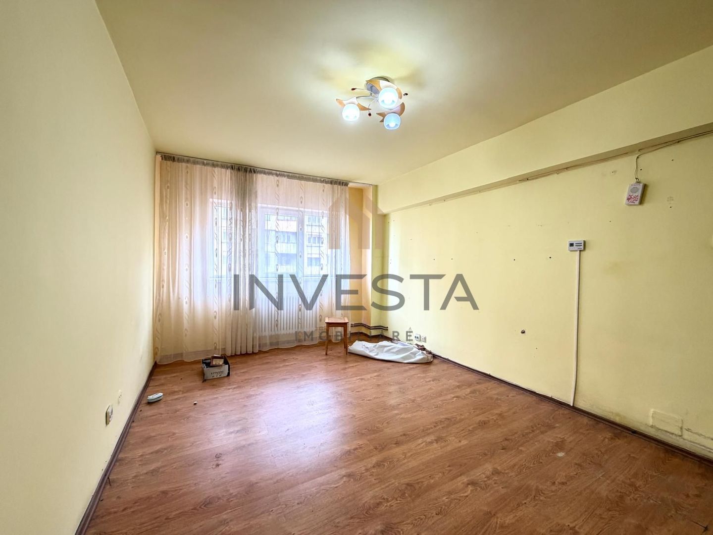 Apartament cu 2 camere decomandate , in zona Pietei Marasti ! - Poză 6
