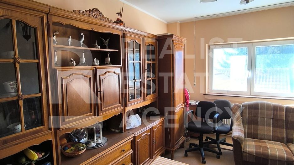 Vânzare, apartament cu 3 camere în Predeal - Poză 3