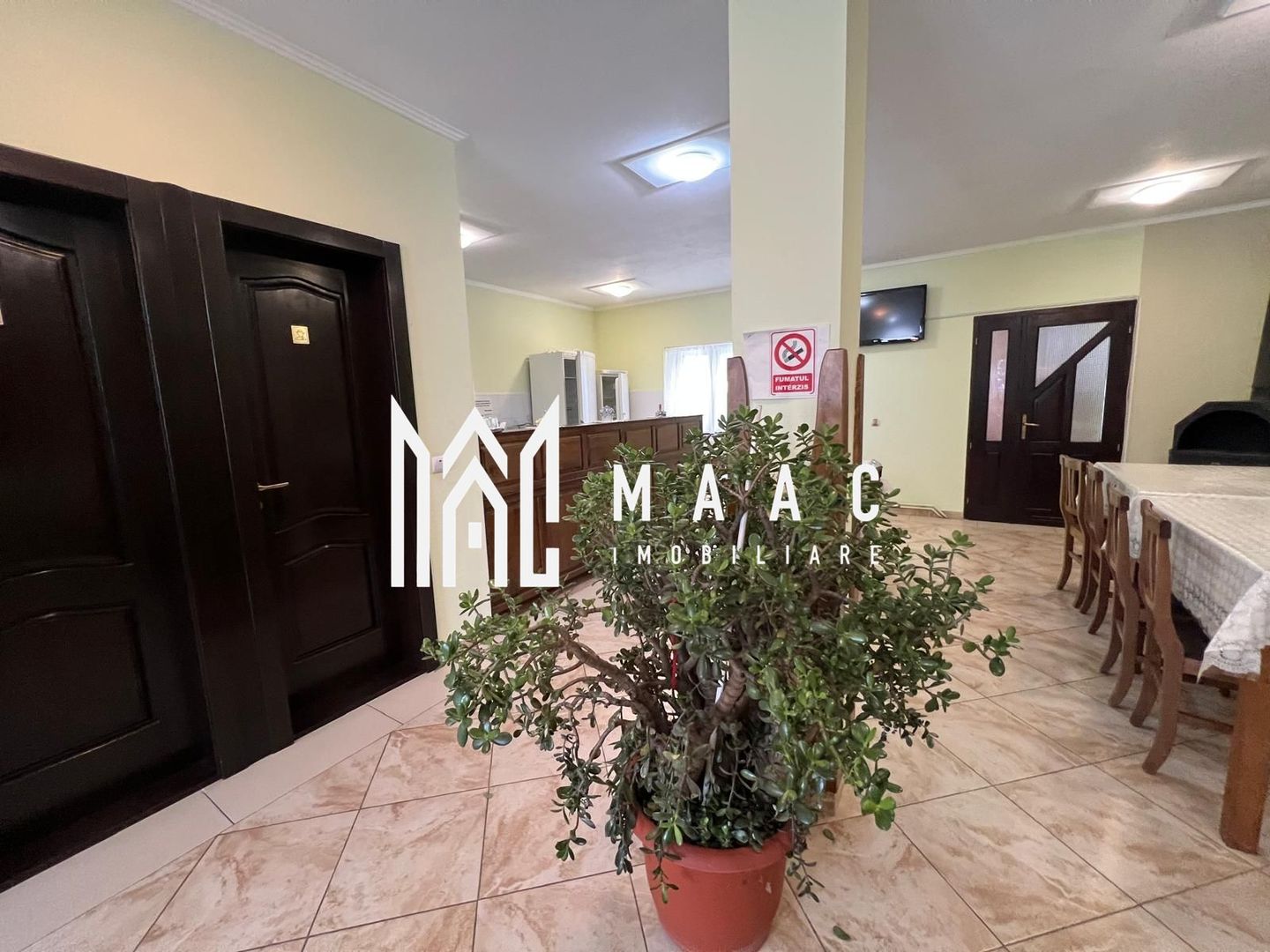 Pensiune + Casa | 626 MPU | Selimbar - Poză 8