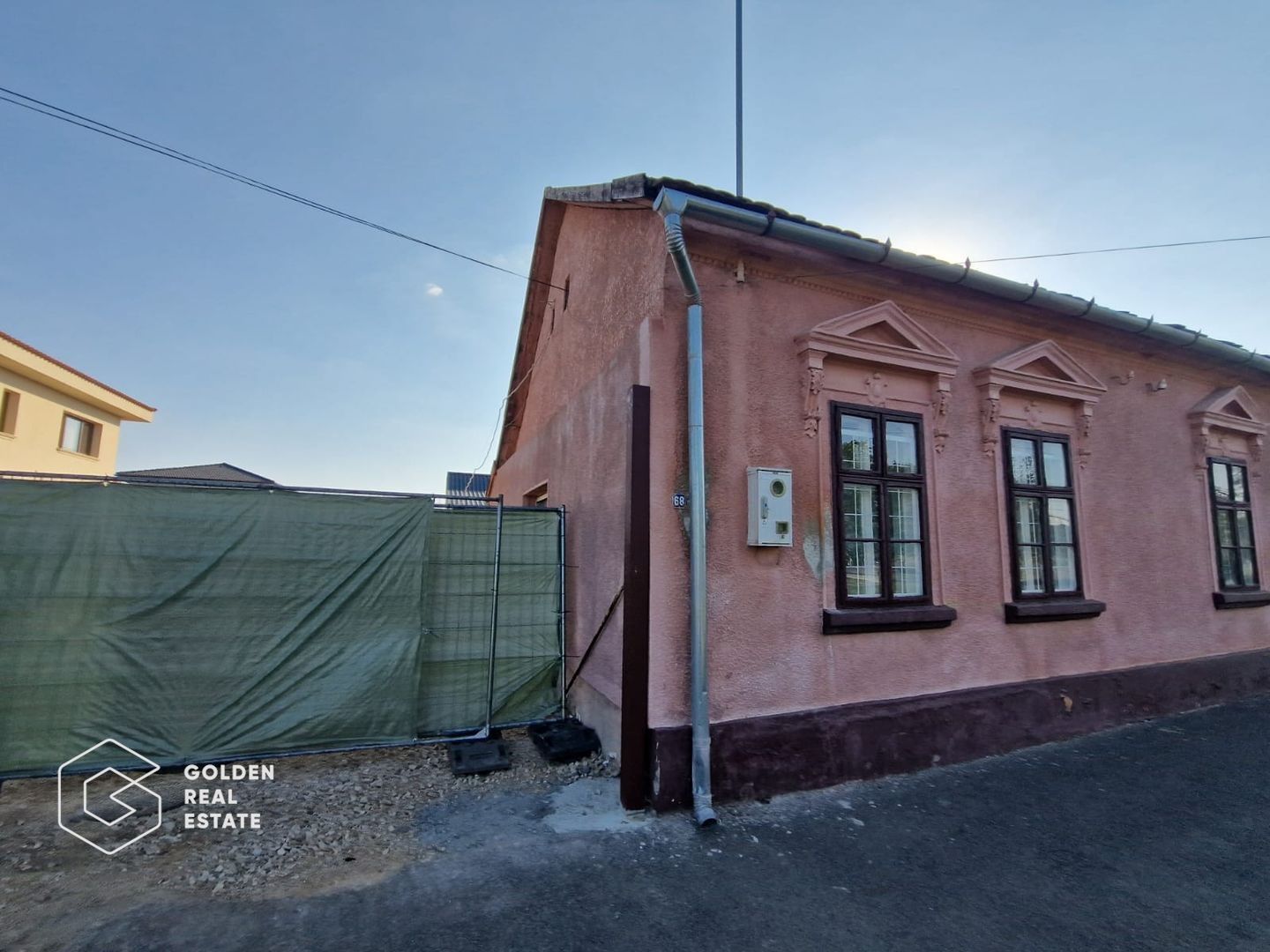 Teren 900 mp cu cladire de birouri pt depozit, parc auto,  centru logistic, etc - Poză 12