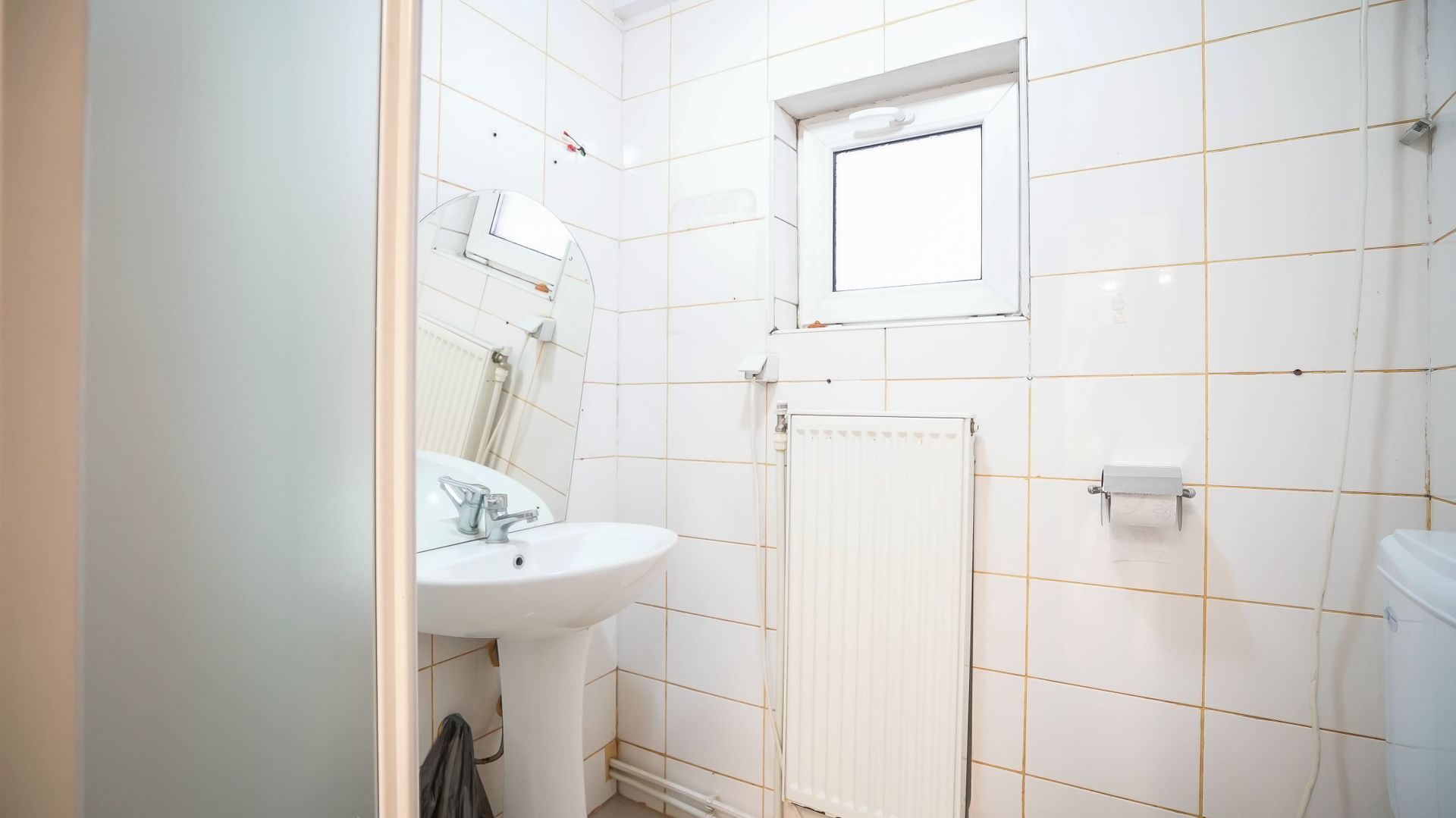 Spatiu Comercial modern 200mp, vad pietonal si auto, Bartolomeu - Poză 6