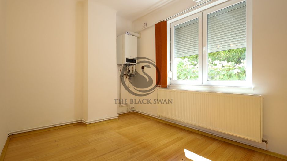 Apartament 2 Camere | Zona Centrală | Acces Privat și Parcare - Poză 12