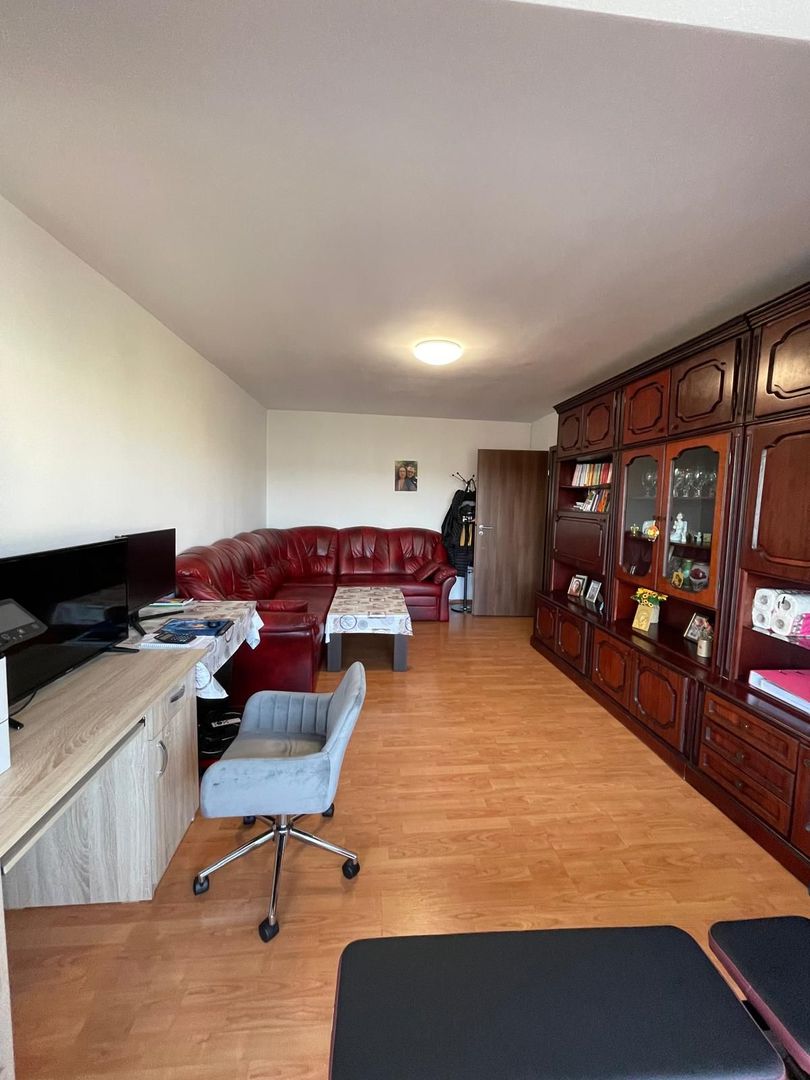 Girocului | 3 camere | Decomandat | Mobilat si Utilat | Centrala | Comision 0 - Poză 2
