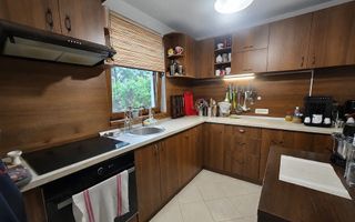Casă individuală cu sistem fotovoltaic, - Poză 6