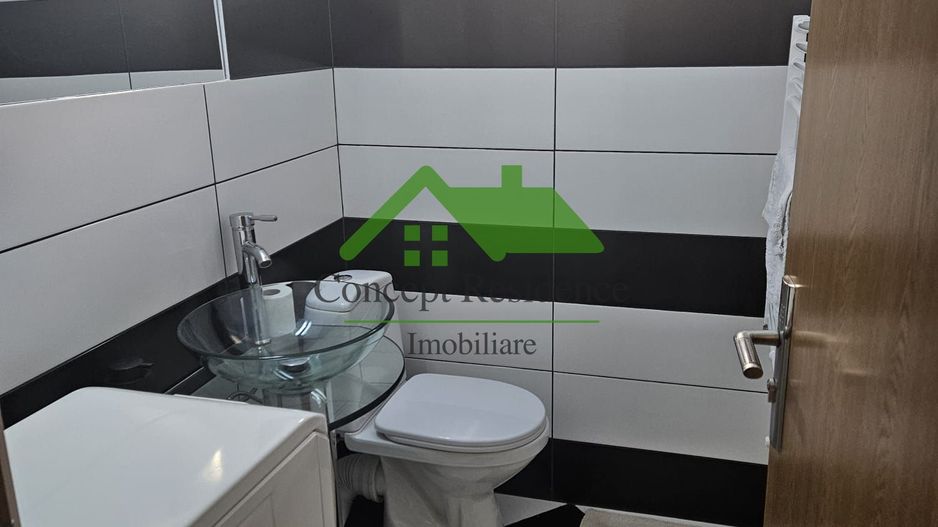 Apartament 3 camere, ultracentral, Bulevardul Traian - Poză 8
