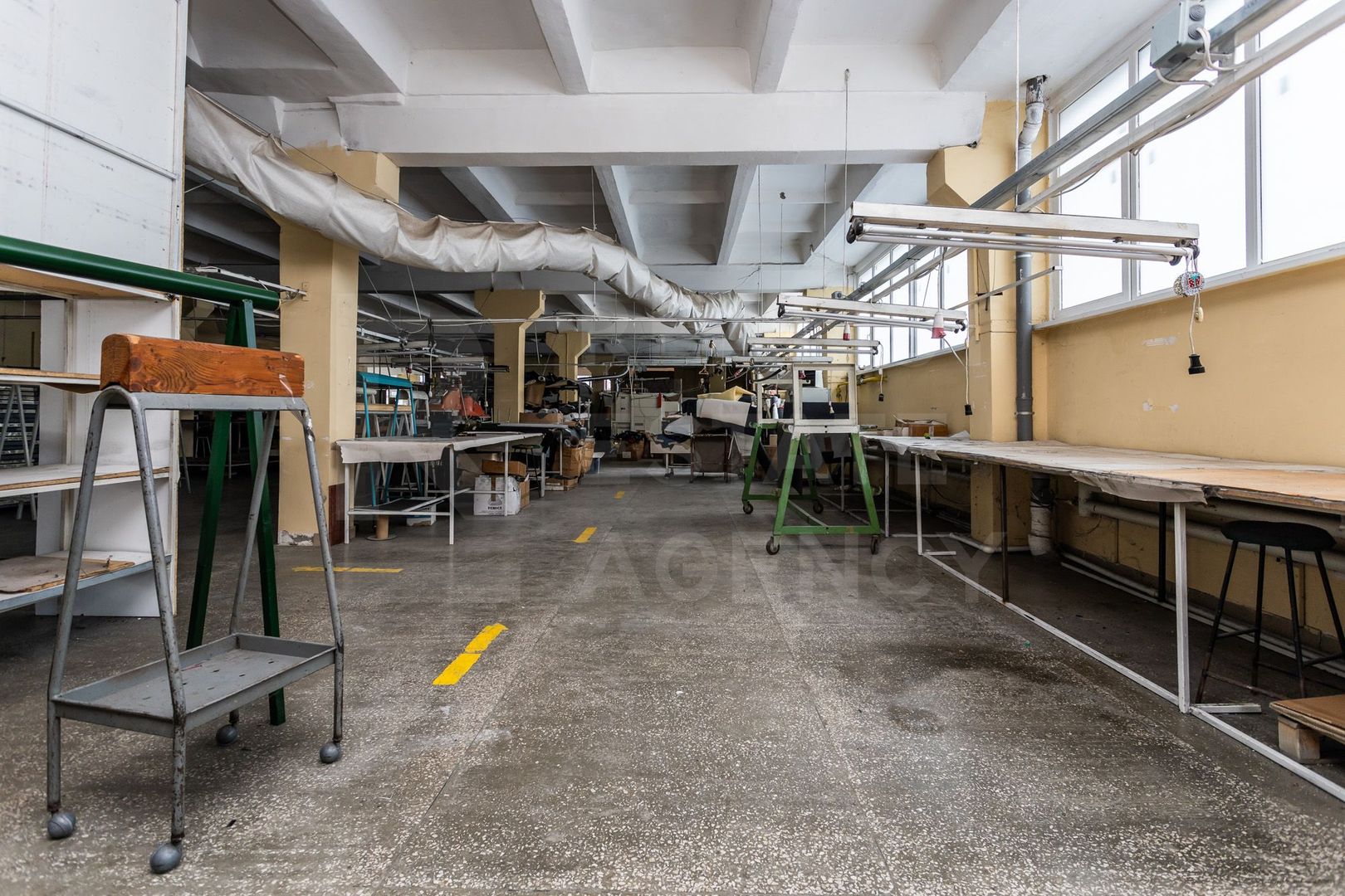 Chirie, spațiu industrial, 3000 mp, str. Sprîncenoaia, Centru - Poză 26