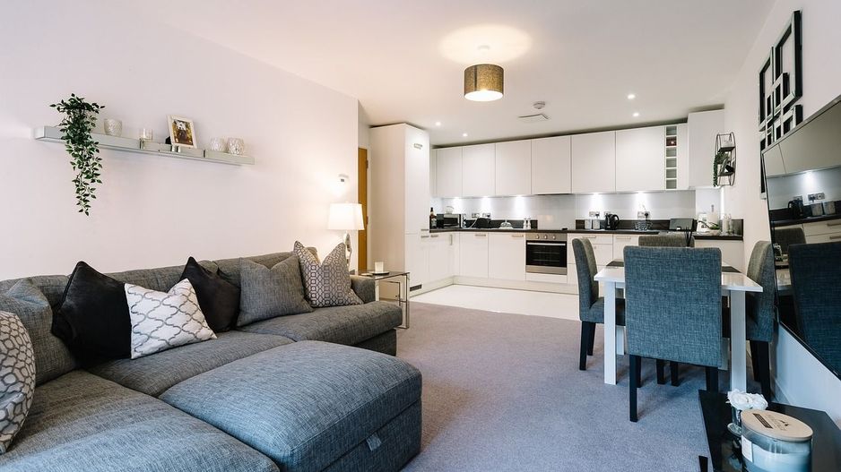 Apartament 2 camere spatios 7 min Metrou Nicolae Teclu - Poză 1