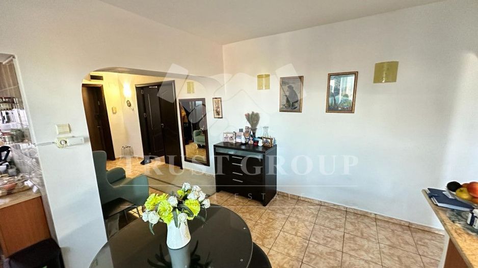 Apartament 4 camere Unirii | 1995 | decomandat | stradal | - Poză 9